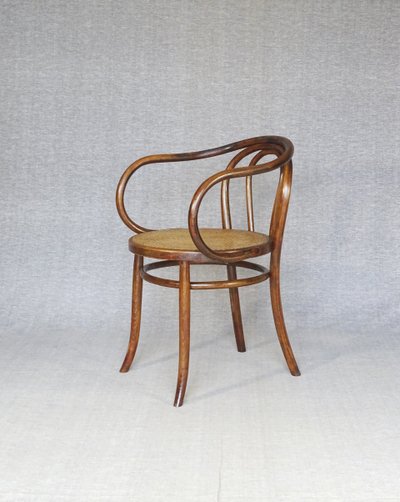 Poltrona Le Corbusier N°749 circa 1925, di Cambier (Belgio) canné- no Thonet