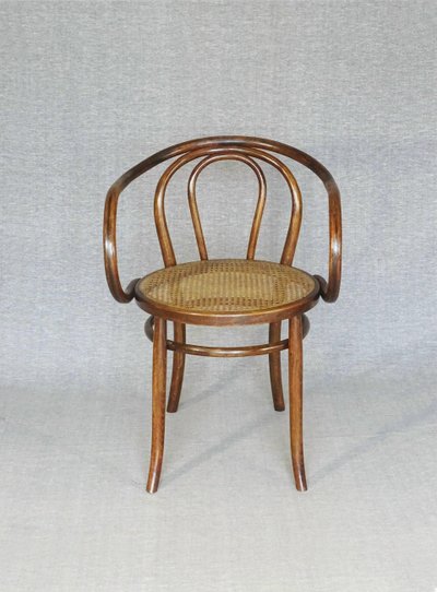 Poltrona Le Corbusier N°749 circa 1925, di Cambier (Belgio) canné- no Thonet