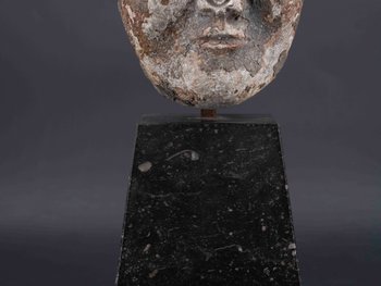 Portrait Sculpté D’un évêque, XVe Siècle