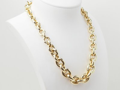 Collier maille forçat ronde en chute en or jaune 