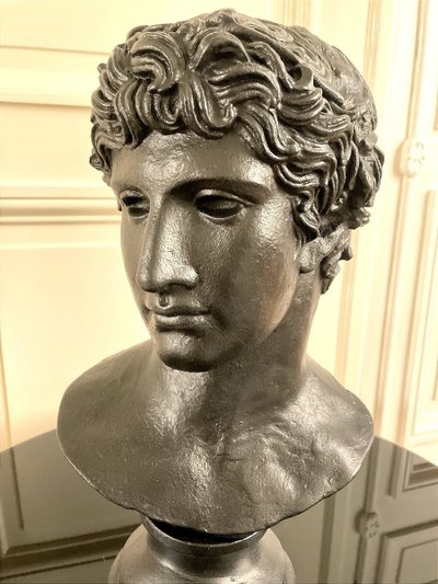 France, Circa 1970/1980 , Buste En Plâtre « Tête De Bénévent » Dans Le Goût De L’antique.