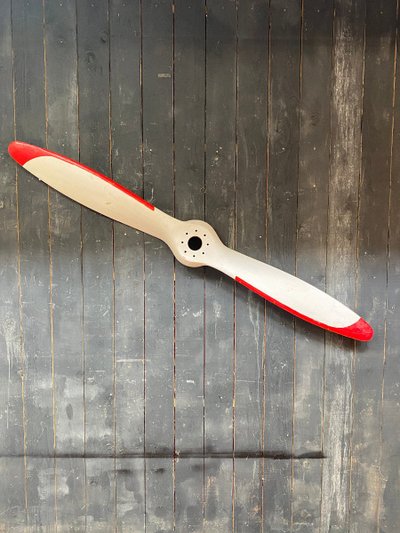 Echter alter Flugzeugpropeller , Herkunft Kanada