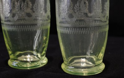 Deux verres gravés en Ouraline, vers 1900