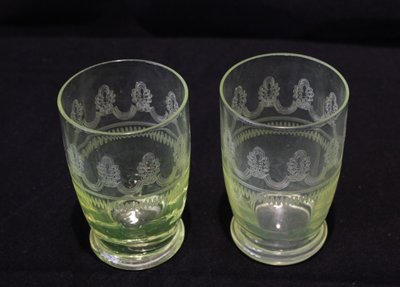 Deux verres gravés en Ouraline, vers 1900