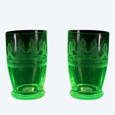 Deux verres gravés en Ouraline, vers 1900