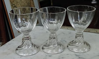 12 anciens verres apéritif cristal Saint Louis 