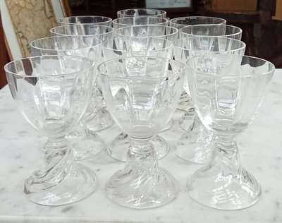 12 anciens verres apéritif cristal Saint Louis 