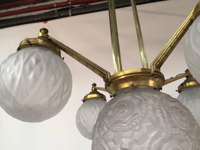 Lustre Art Deco , Dans Le Style De Genet Et Michon, Circa 1930