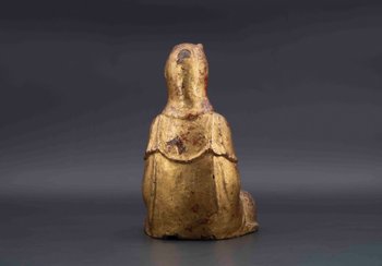 Guanyin in bronzo laccato in oro, XVIII secolo