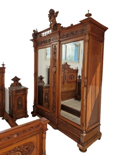 Ensemble de chambre à coucher italien ancien de la Renaissance