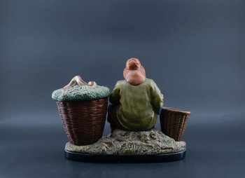 Tabatière En Terre Cuite, XXe Siècle