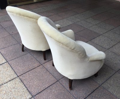 A pair of very comfortable bergères or chauffeuses.