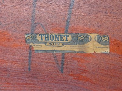Table d'appoint THONET N°222 à palmettes, vers 1910 480,00 EUR