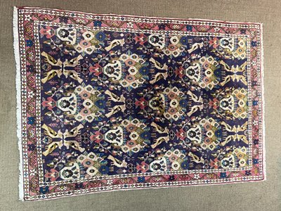 Tapis d'Orient ancien de tribu nomade Qashqai Bakhtiari 1950-1980 oiseaux fond violet