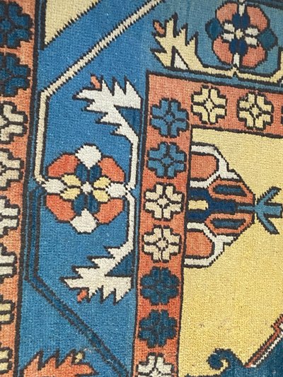 Large Kazak Caucasian rug with traditional geometric pattern Kazakhstan