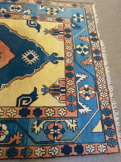 Large Kazak Caucasian rug with traditional geometric pattern Kazakhstan