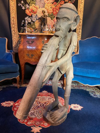 Skulptur Iatmul Sepik Papua-Neuguinea Schamane zeremonielle Trompete