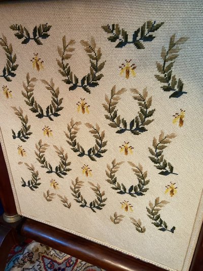 Fire screen mahogany ornaments bronze tapestry Empire crown