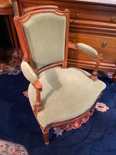 Fauteuil cabriolet velours vert d'époque XVIIIe Louis XVI