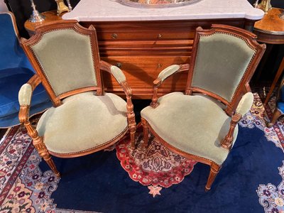 Fauteuil cabriolet velours vert d'époque XVIIIe Louis XVI