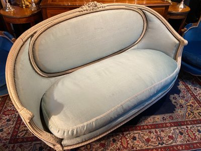 Divano a cesto Luigi XVI del XVIII secolo
