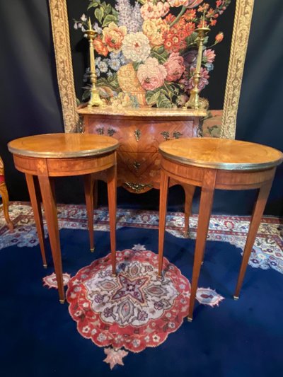Pair of pedestal tables, end of sofa, table bouillotte, Louis XVI Directoire style