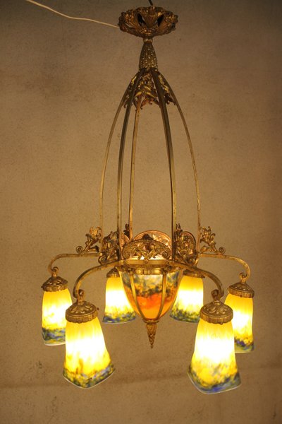 Bronze and pâte de verre chandelier signed Muller frères in Lunéville Art Deco period 7 lights