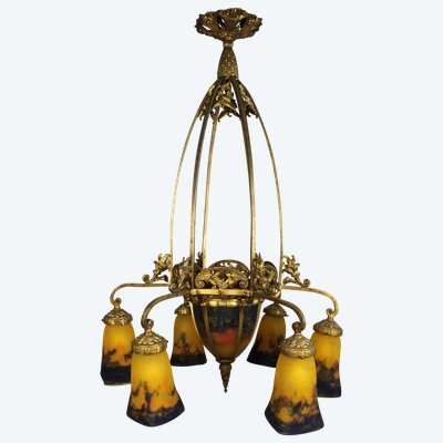 Bronze and pâte de verre chandelier signed Muller frères in Lunéville Art Deco period 7 lights
