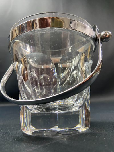 Seau à glaçons en cristal signé BACCARAT modèle Harcourt Talleyrand