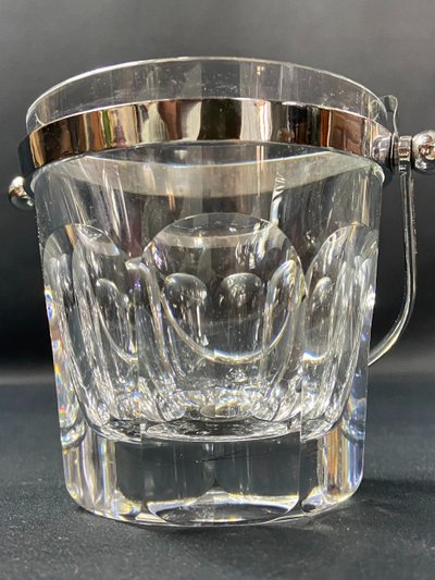 Seau à glaçons en cristal signé BACCARAT modèle Harcourt Talleyrand
