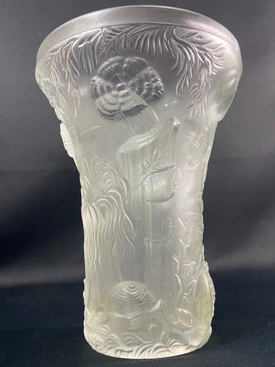 Large Josef Inwald Barolac 1936 Art Deco frosted glass vase, marine life decor