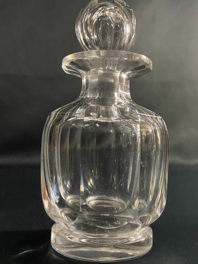 Large crystal perfume bottle signed Baccarat, Malmaison model