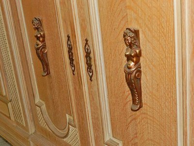 Credenza del 1940 in rovere sbiancato, marmo e bronzo