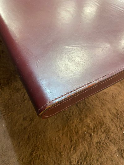 Elégant Grand Bureau En Marbre De Cararre Et Cuir , Italie Circa1970/1980