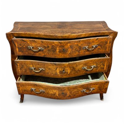 Importante commode marquetée Louis XV