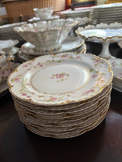 SERVIZIO DA TAVOLA HAVILAND FRANCE 74 PEZZI