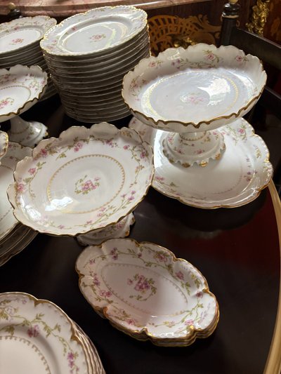 SERVIZIO DA TAVOLA HAVILAND FRANCE 74 PEZZI