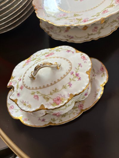 SERVIZIO DA TAVOLA HAVILAND FRANCE 74 PEZZI