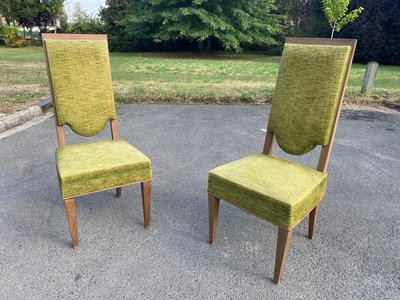 suite de 7 chaises art deco en chêne dans le style de Maurice Jallot, André Arbus, circa 1940