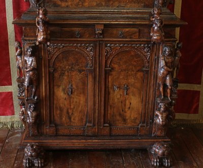Genoese Cabinet Called Stipo From The Renaissance Period In Walnut - 16th Century