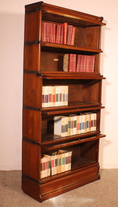 Globe Wernicke Mahogany Bookcase Of 5 Elements