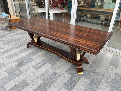 Baptistin Spade (1891-1969) elegant large Art Deco table in Macassar, parchment and bronze.