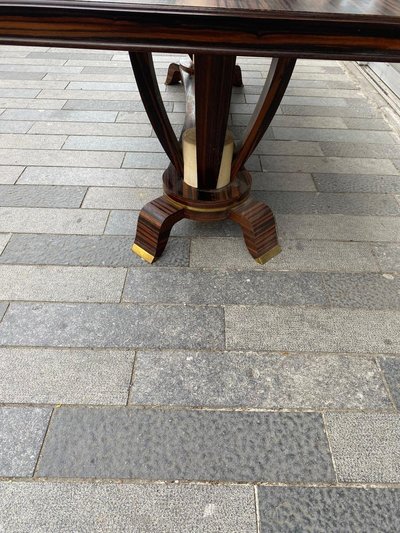 Baptistin Spade (1891-1969) elegant large Art Deco table in Macassar, parchment and bronze.