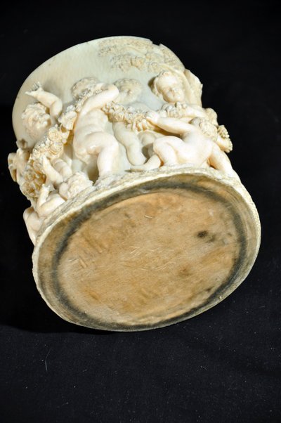 Carved ivory bowl decorated with putti in homage to Bacchus 17th century