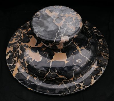 Large Tazza cup in portor marble