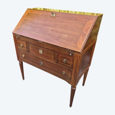 Bureau de pente en marqueterie style Louis XVI