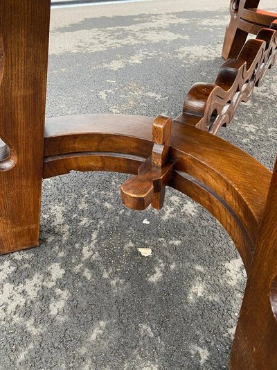 Großer, originaler neorustikaler Tisch aus massiver Eiche, um 1960