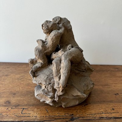 Calco in gesso di laboratorio di Ch. Filleul, bambino che abbraccia una donna nuda, XX secolo