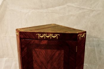 Encoignure Louis XVI, Fin XVIIIe Siècle