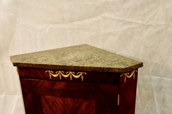 Encoignure Louis XVI, Fin XVIIIe Siècle